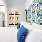 Grand Europa Palace Hotell 4*