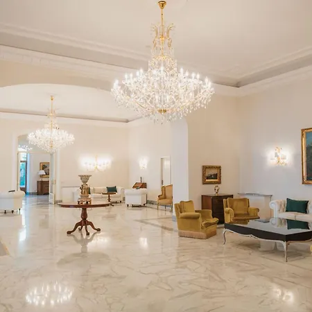 Hotel Grand Europa Palace 4*