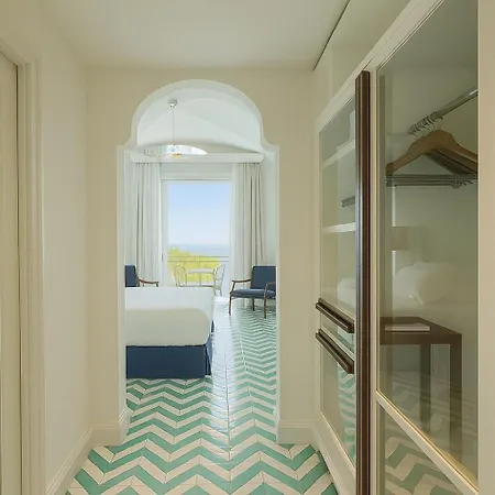 Grand Europa Palace 4*