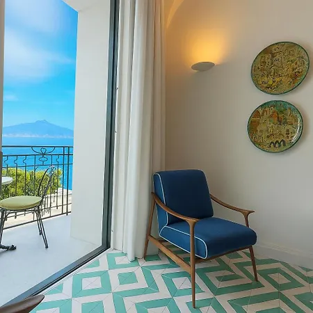 Grand Europa Palace 4*