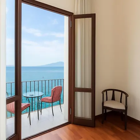 Grand Europa Palace 酒店