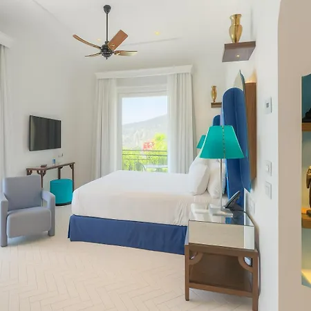 Grand Europa Palace 4*