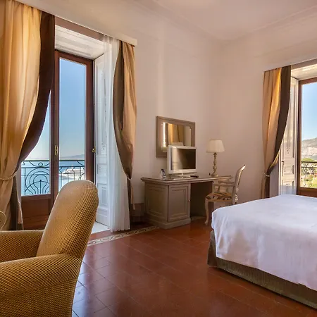 Grand Europa Palace 4*