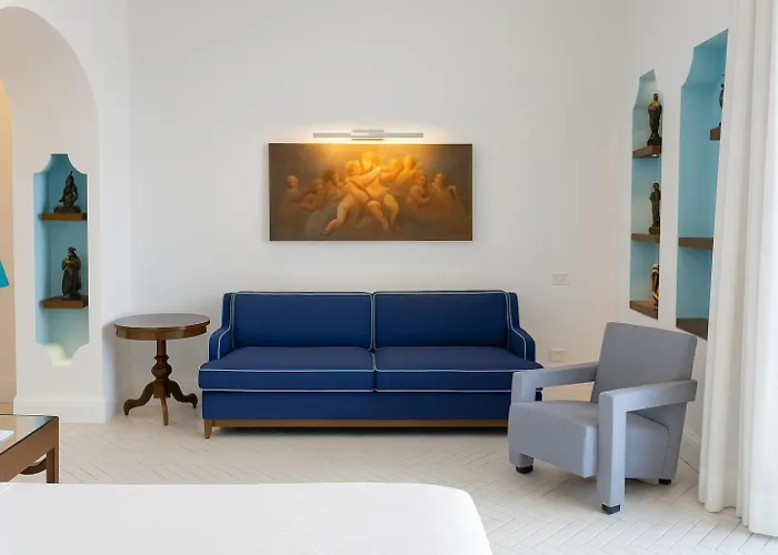 מלון Grand Europa Palace