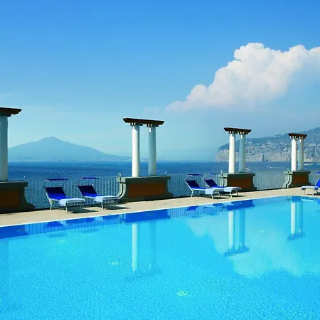 Grand Europa Palace Ξενοδοχείο 4*