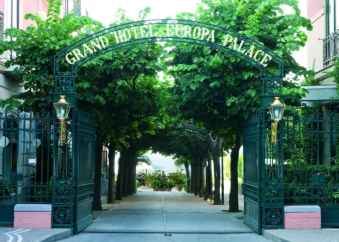 Grand Europa Palace Ξενοδοχείο