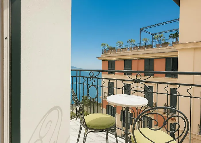 Grand Europa Palace Ξενοδοχείο 4*